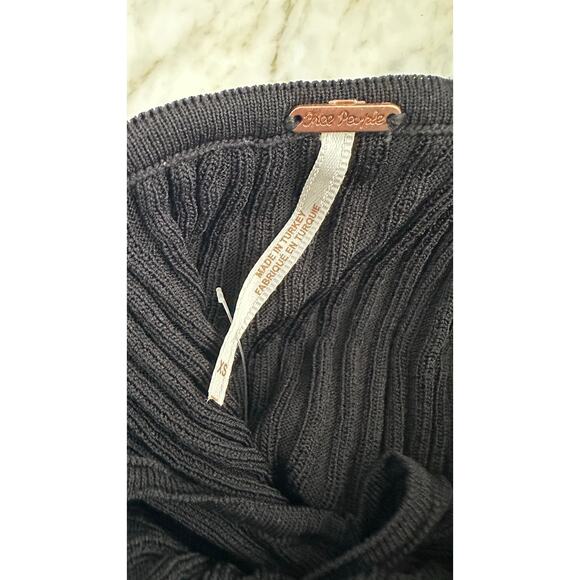 FREE PEOPLE Womens Size XS Black Gold Off the Shoulder Ribbed Sweater Midi Dress - Picture 5 of 10